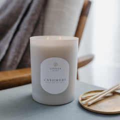 Cashmere 2-Wick Candle from Linnea