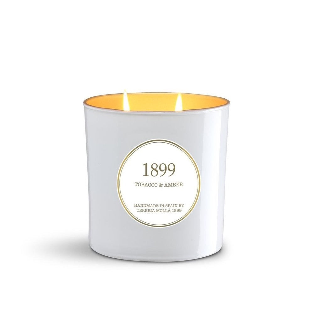 Tobacco and Amber White and Gold 21 Ounce Candle from Cereria Molla