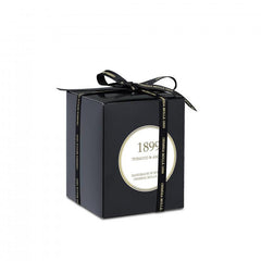 Tobacco and Amber White and Gold 8 Ounce Premium Candle